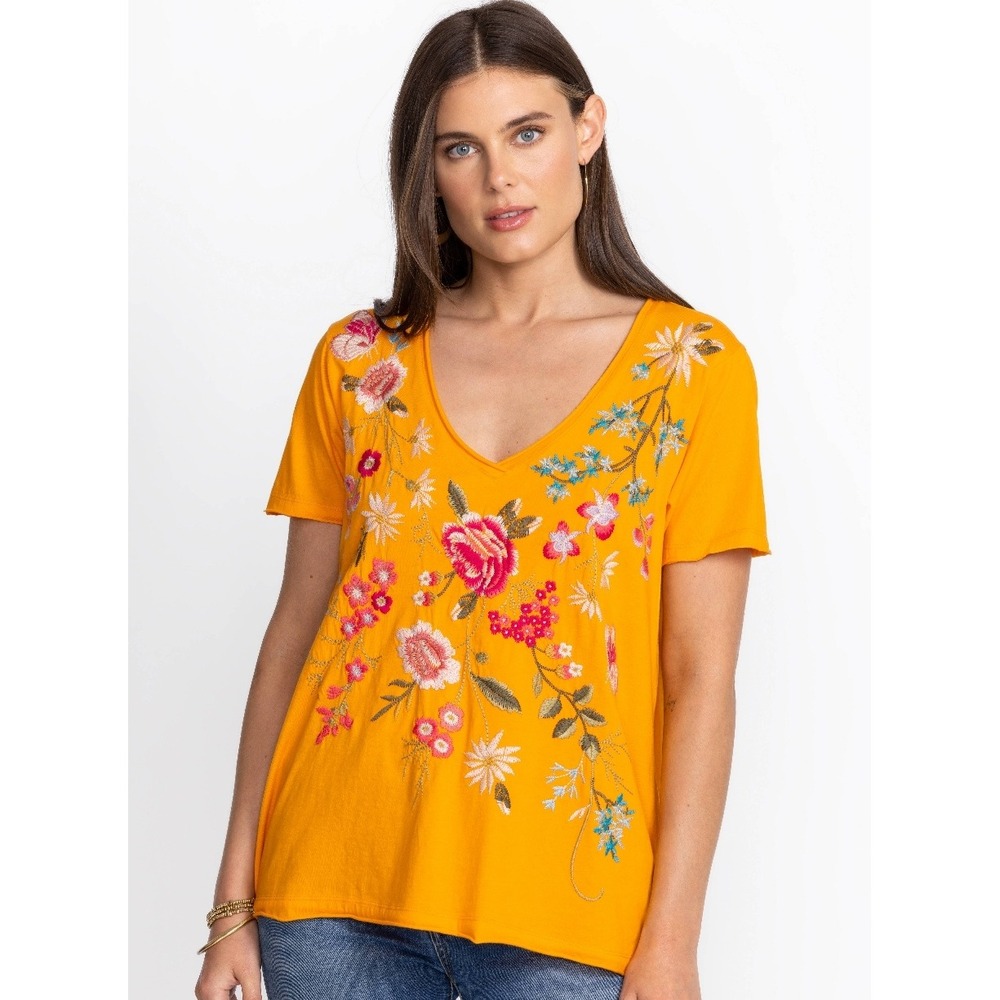 Johnny Was Catalina Yellow Embroidered Floral V-Neck T-Shirt Boho Chic Medium